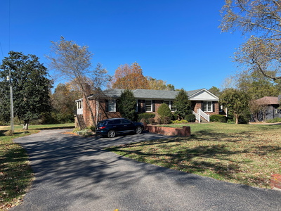 311 Robinhood Rd