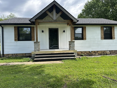 702 Stoval Dr