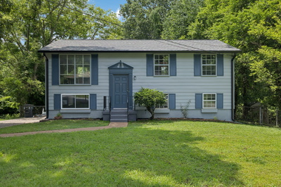 1919 Louanne Dr