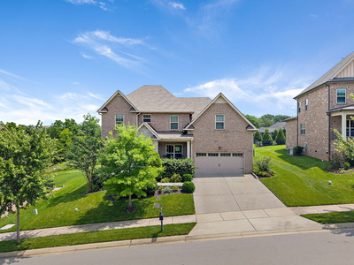 2213 Kirkwall Dr