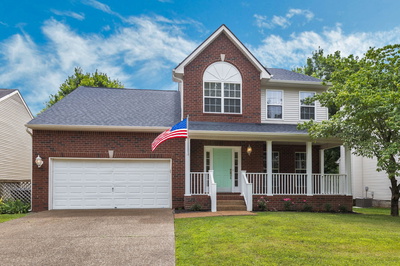 1220 Kelly Ct