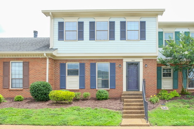 1142 Brentwood Pt