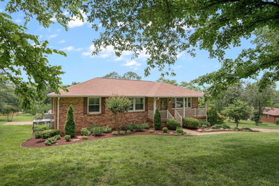 5105 Leath Dr