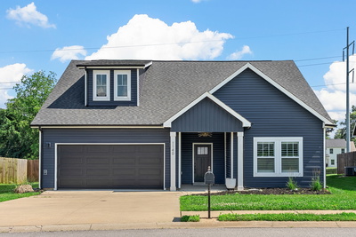 1140 Eagles Bluff Drive