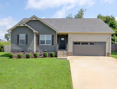 1029 Charles Thomas Dr