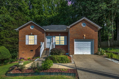 237 Woodmaker Ct