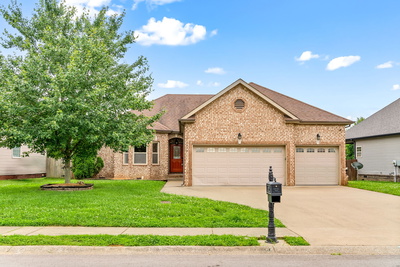1490 Cobra Ln