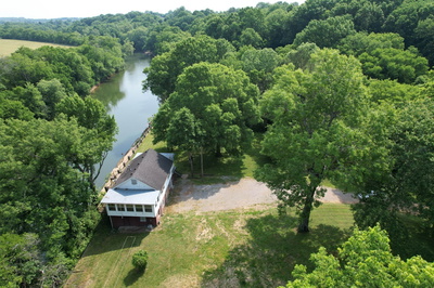 414 Munn Rd