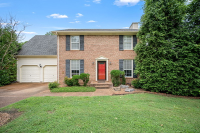 1200 Springwood Dr