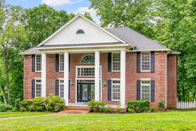 2118 Queens Bluff Way