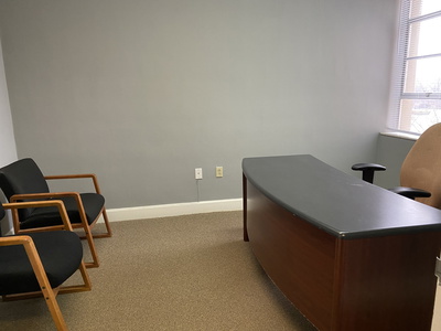 315 W Main St