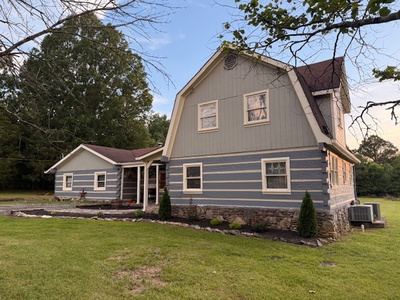 1238 Mires Rd
