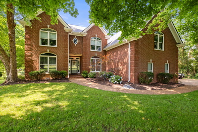 513 Barrington Dr