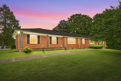 3 Hillwood Court