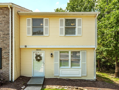 2832 Lake Forest Dr