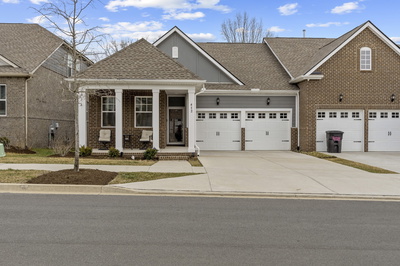 412 Gingerwood Ln