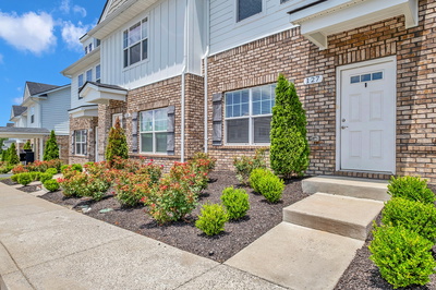127 Dry Creek Commons Dr