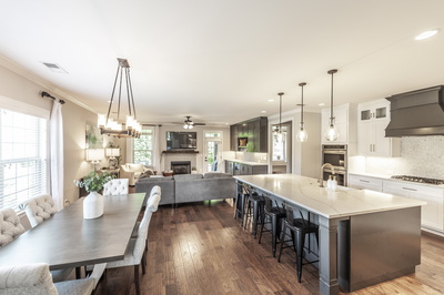 1328 Reynard Dr