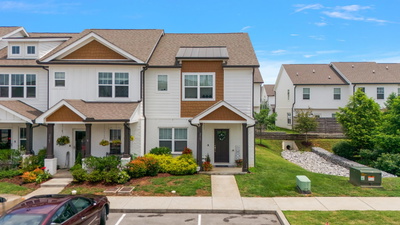 2163 Bayport Ave