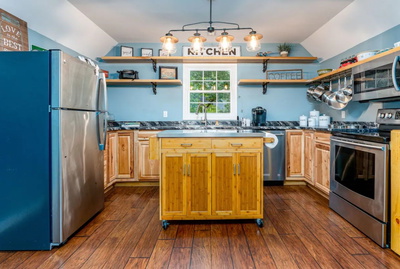 109 Lucy dr