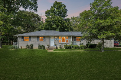 3943 Creekside Dr