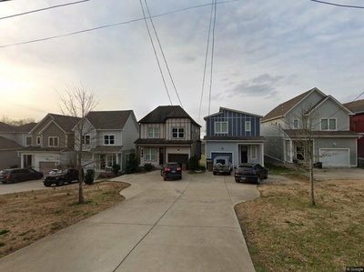 904B Youngs Ln