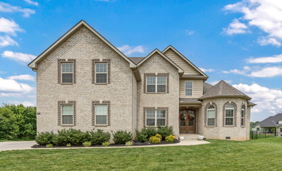 329 Clarabelle Ln