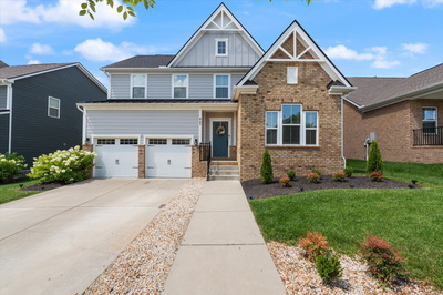927 Orchid Pl