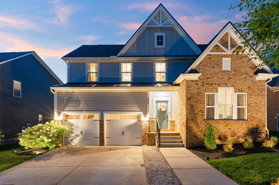 927 Orchid Pl