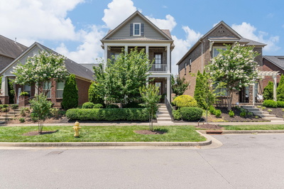 145 Ashcrest Pt
