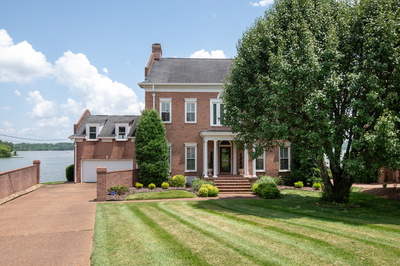 114 Governors Point Blvd
