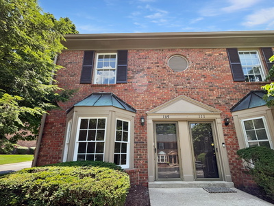 109 Lakebrink Dr