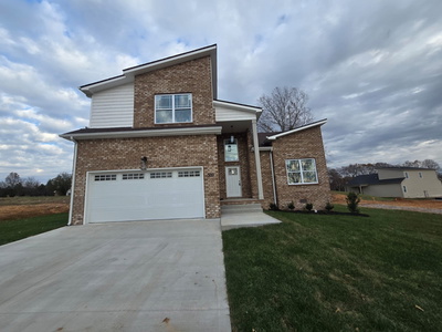 509 N Halifax Ct