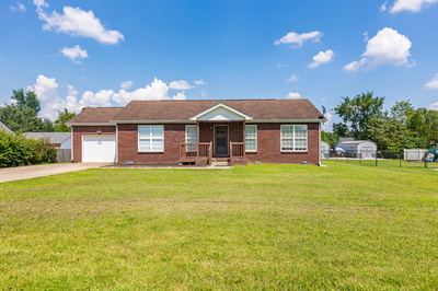 204 Sondra Ct