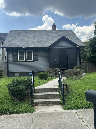 2111 Grantland Ave