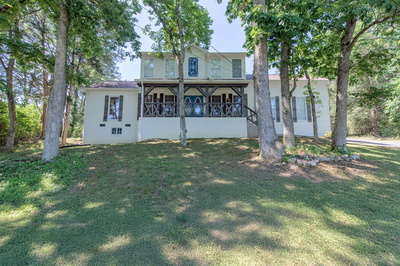 532 Moncrief Ave
