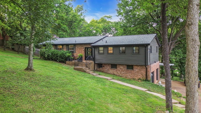 826 Evansdale Dr