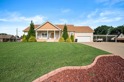 2606 Battleground Dr