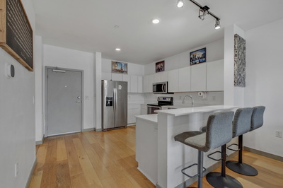 400 Herron Dr