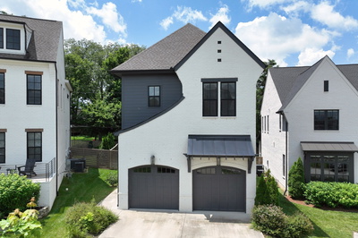 1945 Kimbark Drive