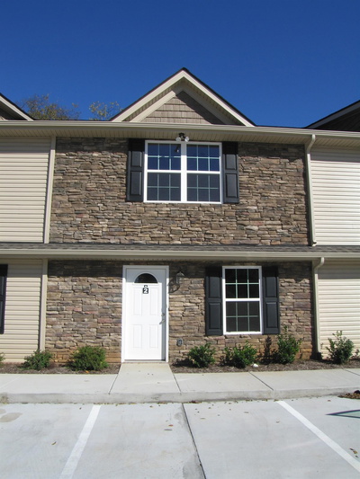 308 Dill Ln
