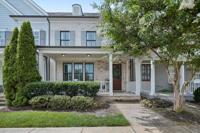 9020 Wenlock Ln