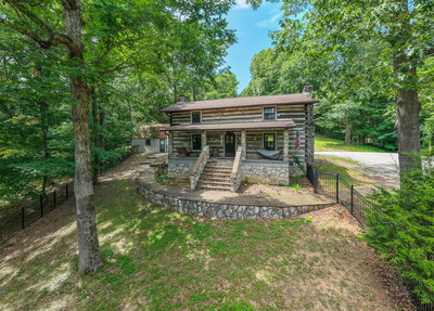 569 Hogans Branch Rd