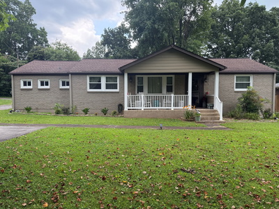 2606 Lakeland Dr