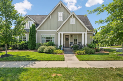 1002 Hornsby Dr