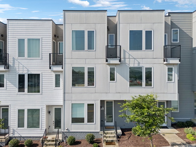 58 Fern Ave