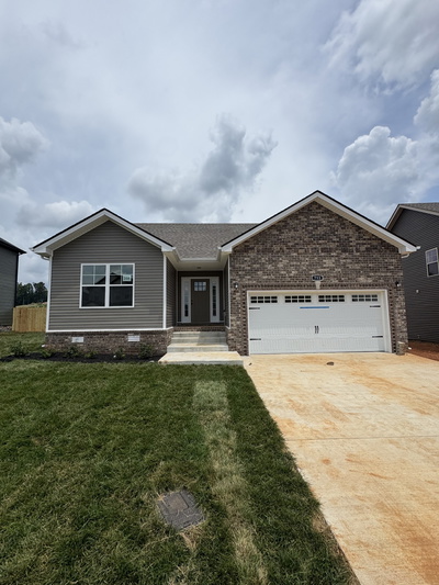 168 Cardinal Creek