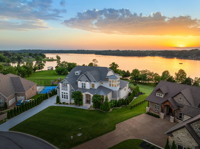 141 Kathryn Adele Ln