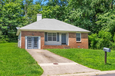 2207 Ladd Dr