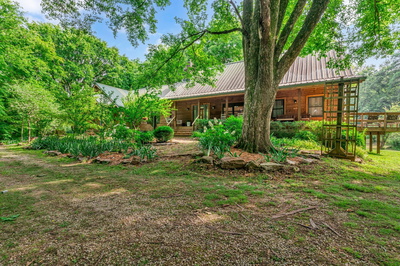 3316 Burr Rd